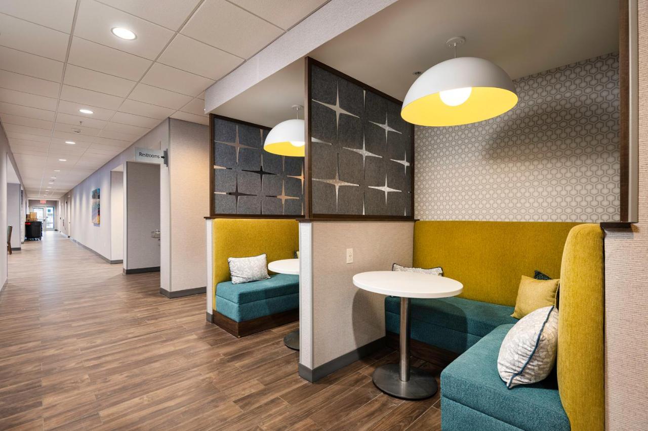 Hampton Inn Buffalo - Amherst Exterior foto