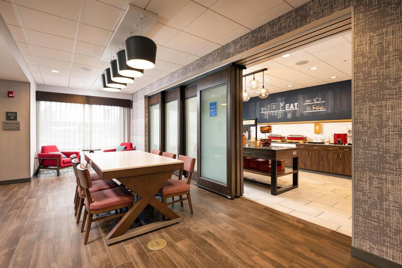 Hampton Inn Buffalo - Amherst Exterior foto